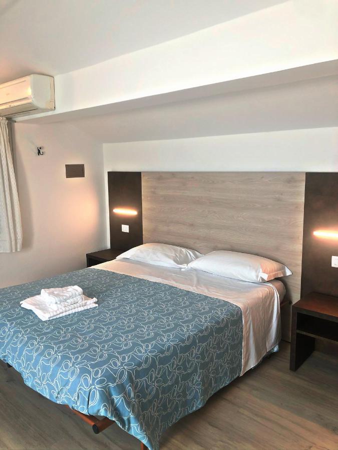 Hotel Del Falco แชร์เวีย ภายนอก รูปภาพ