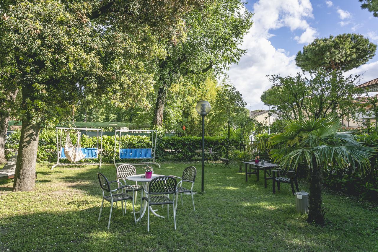 Hotel Del Falco แชร์เวีย ภายนอก รูปภาพ